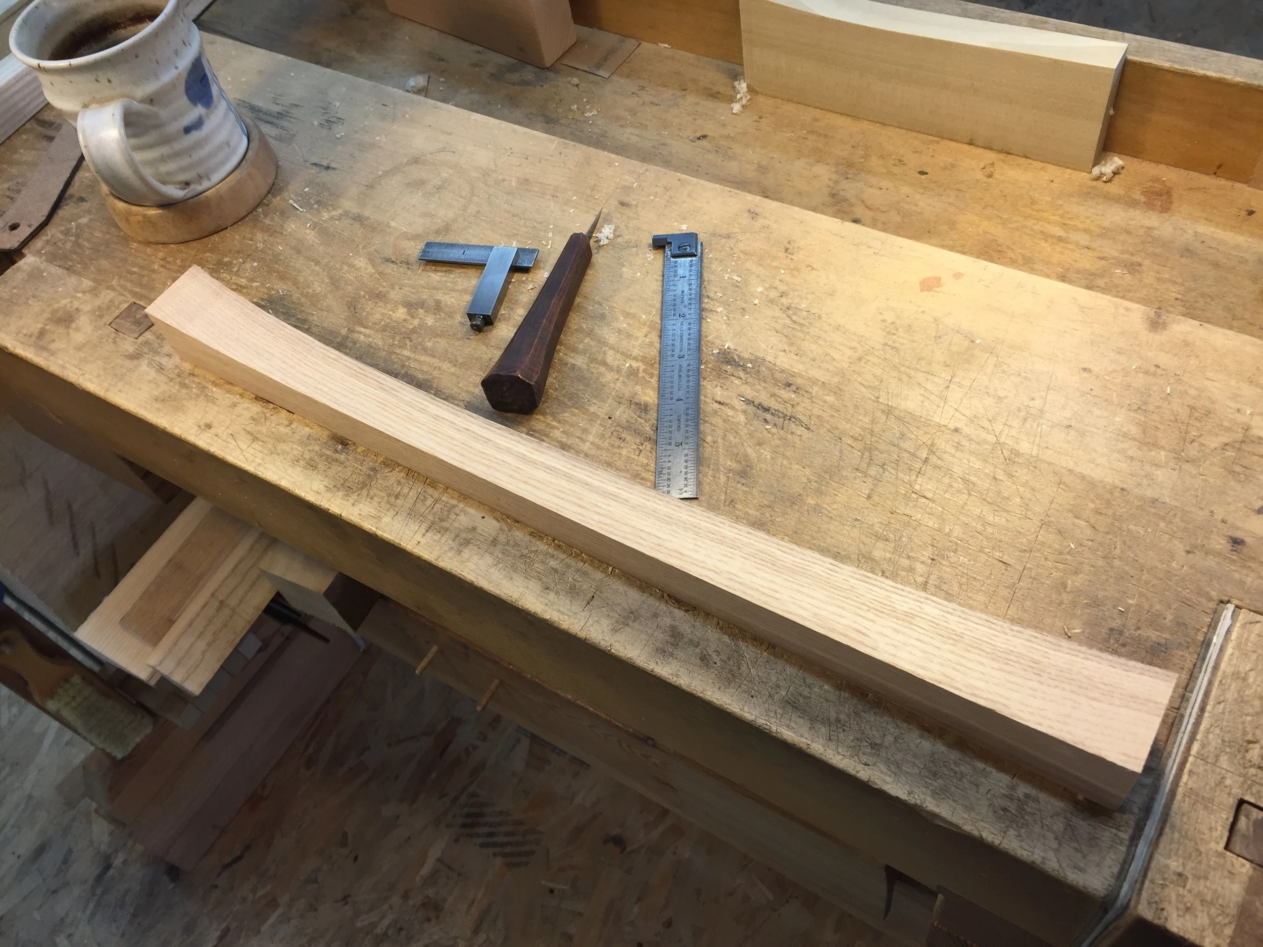  Grain following the curve of the Gumby Leg 