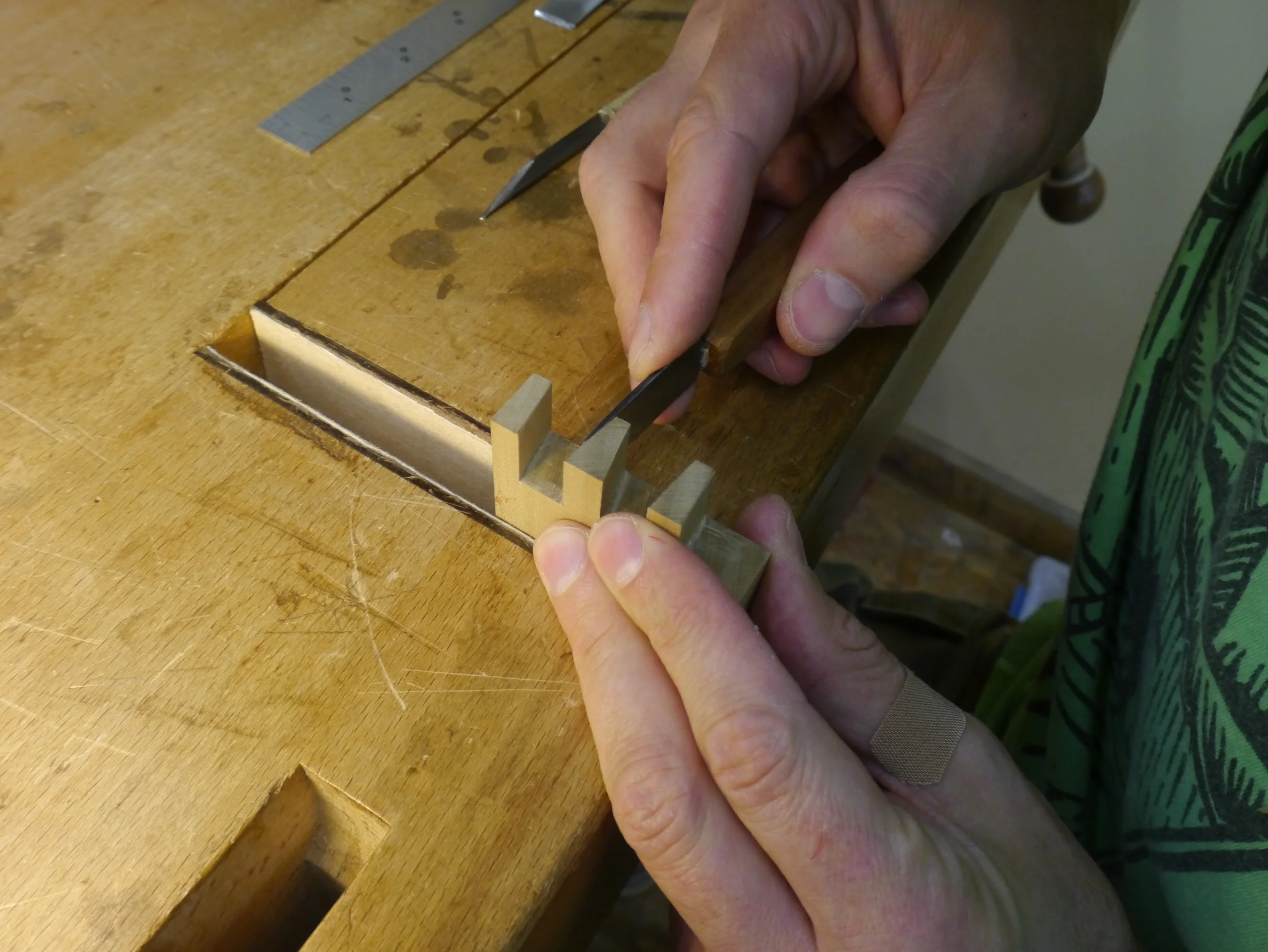 Jake uses his paring chisel and single bevel knife
