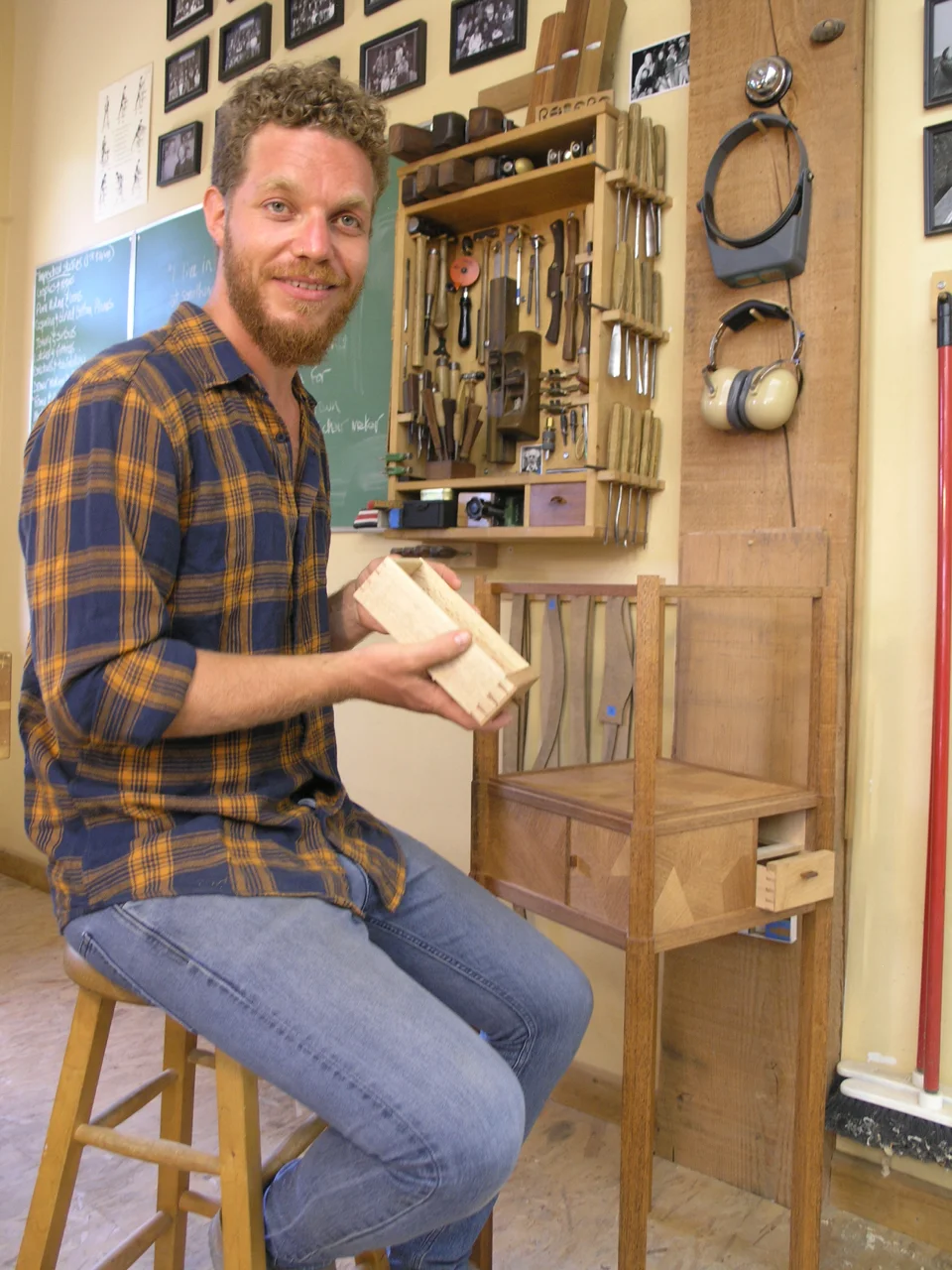  A fine craftsman and very sweet man:) 